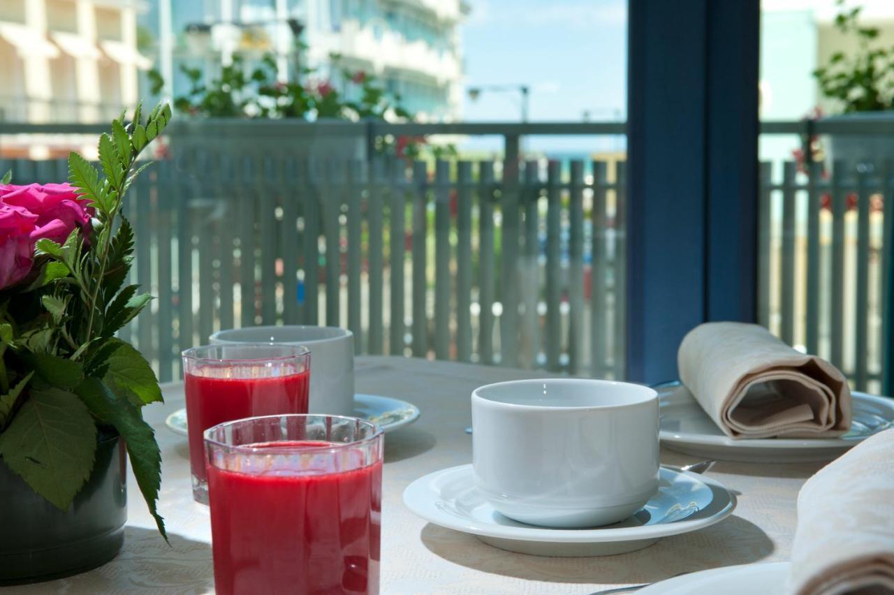 Hotel Gabbiano กัตตอลิกา ภายนอก รูปภาพ