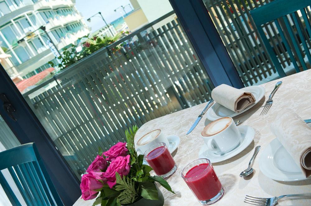 Hotel Gabbiano กัตตอลิกา ภายนอก รูปภาพ